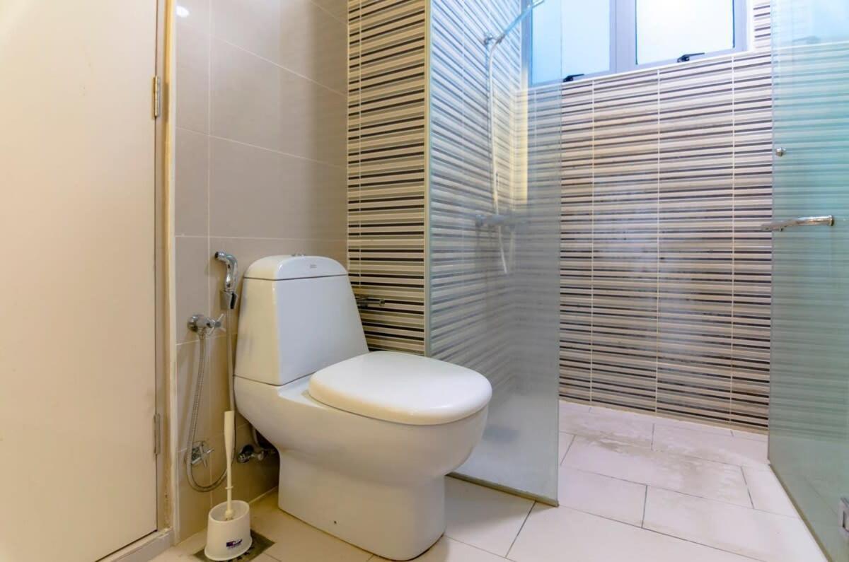 Lux 3Br Suite Puteri Harbour Near Legoland & Hello Kitty Nusajaya  Bagian luar foto