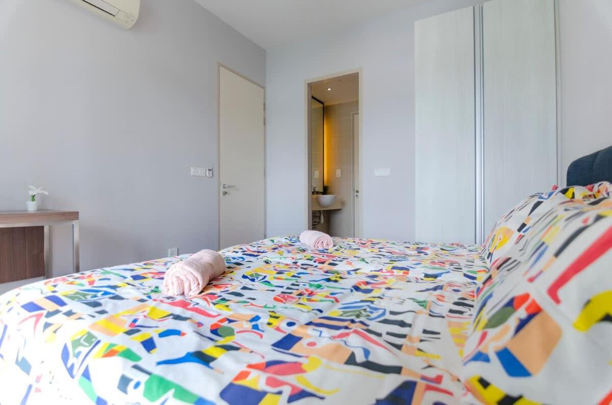 Lux 3Br Suite Puteri Harbour Near Legoland & Hello Kitty Nusajaya  Bagian luar foto