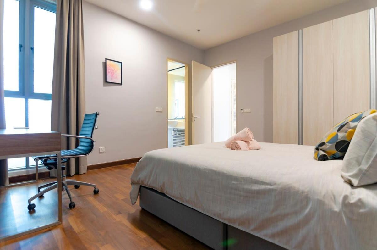 Lux 3Br Suite Puteri Harbour Near Legoland & Hello Kitty Nusajaya  Bagian luar foto