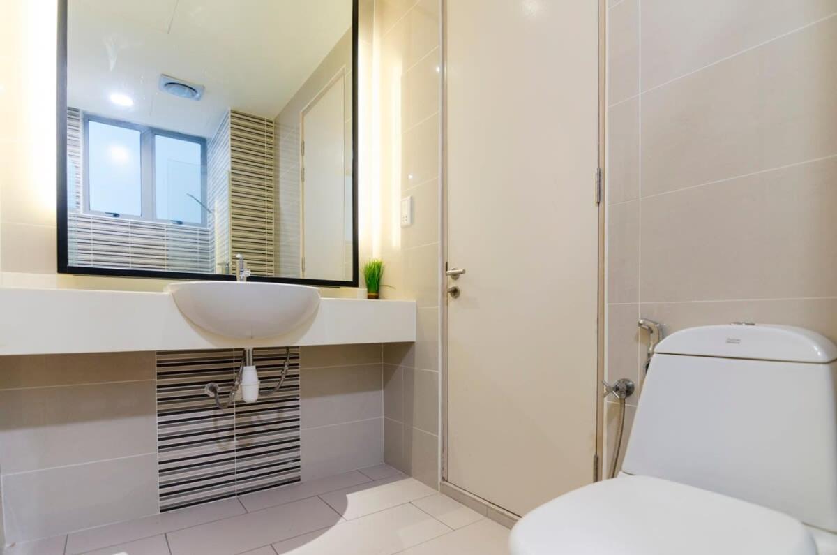 Lux 3Br Suite Puteri Harbour Near Legoland & Hello Kitty Nusajaya  Bagian luar foto
