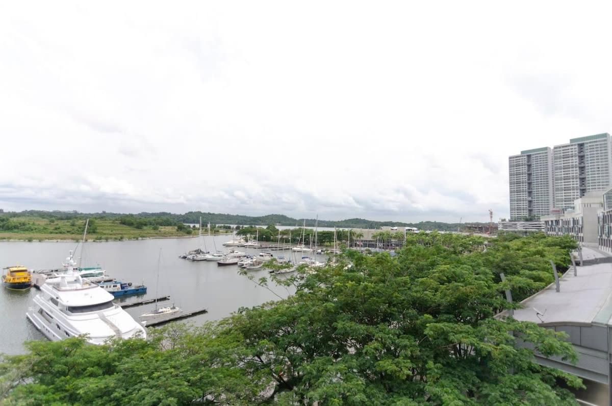 Lux 3Br Suite Puteri Harbour Near Legoland & Hello Kitty Nusajaya  Bagian luar foto
